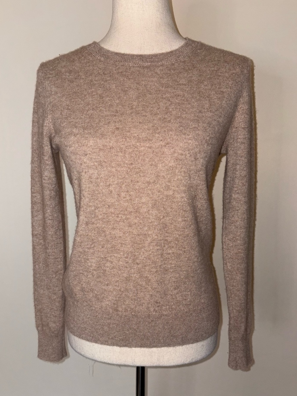 Quince 100% Cashmere Women’s Soft Crewneck Sweater - Oatmeal Size Small